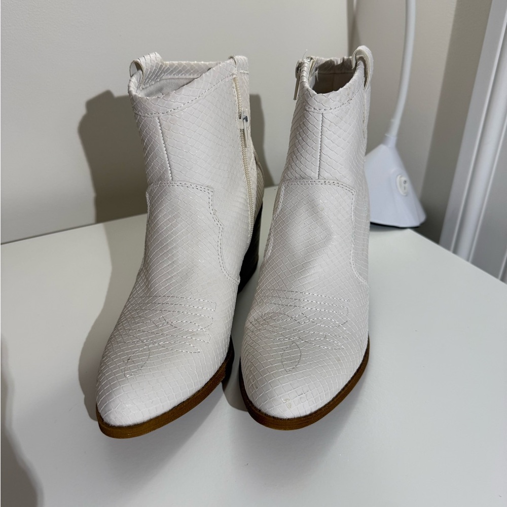 White Textured Ankle Boots